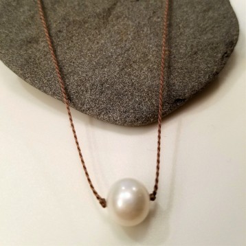 Single Silk White Pearl necklace