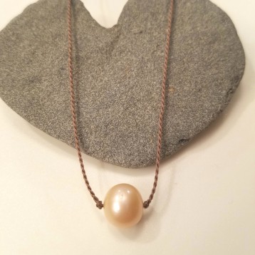 Single Silk Cream Pearl necklace